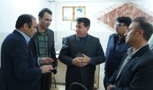 بازدید سرزده مراد ناصری، فرماندار شهرستان کوهدشت از بانک تجارت 